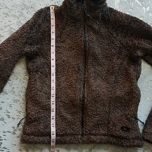 Mountain Hardwear Fuzzy Teddy Full Zip Jacket - Picture 4 of 10